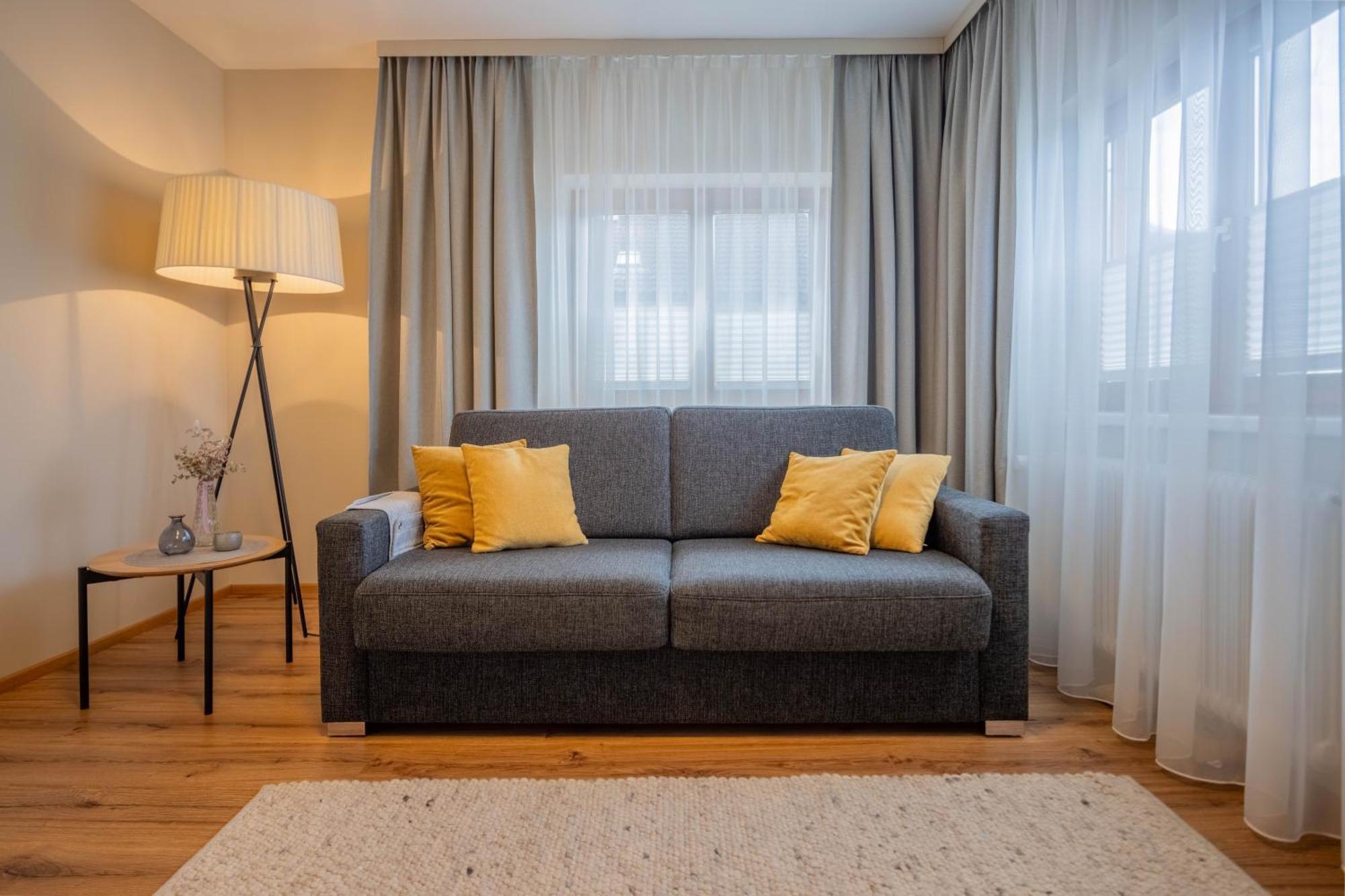 Haus Christina - Romantik Suite Bürs Eksteriør bilde